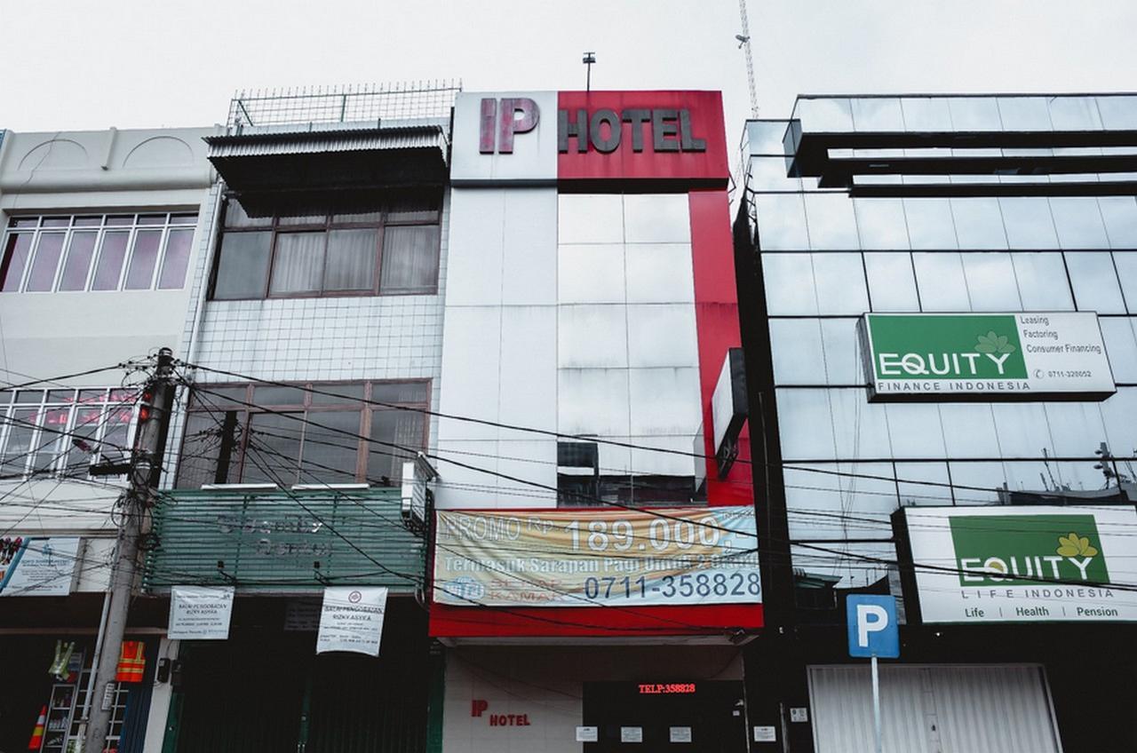 Reddoorz Plus Near Palembang Indah Mall Exteriér fotografie
