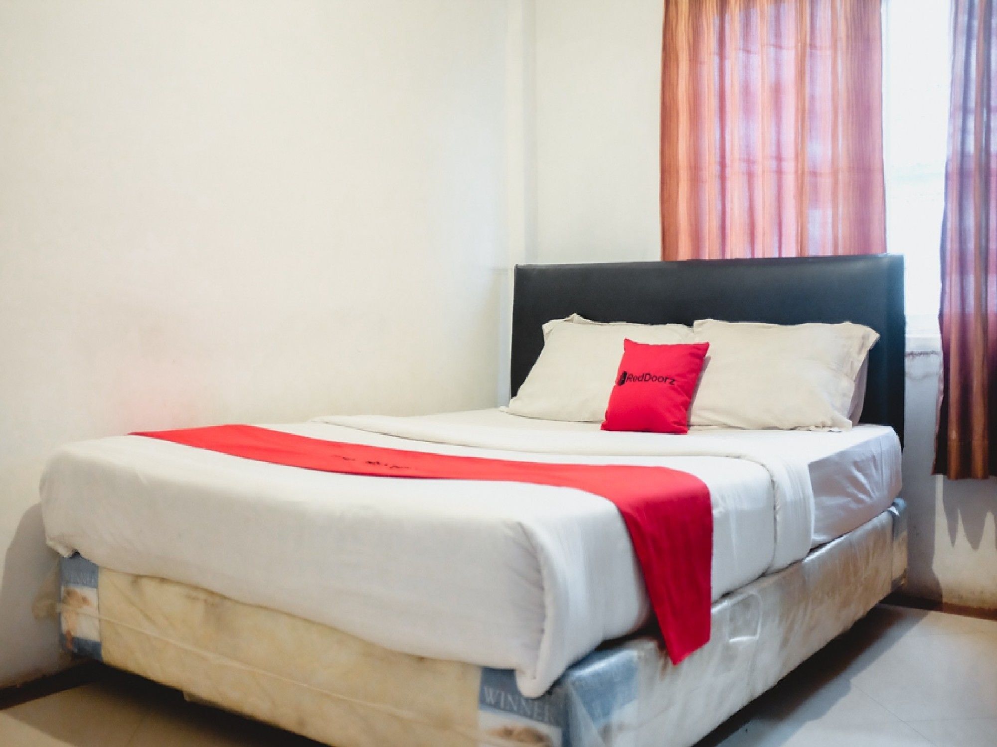 Reddoorz Plus Near Palembang Indah Mall Exteriér fotografie